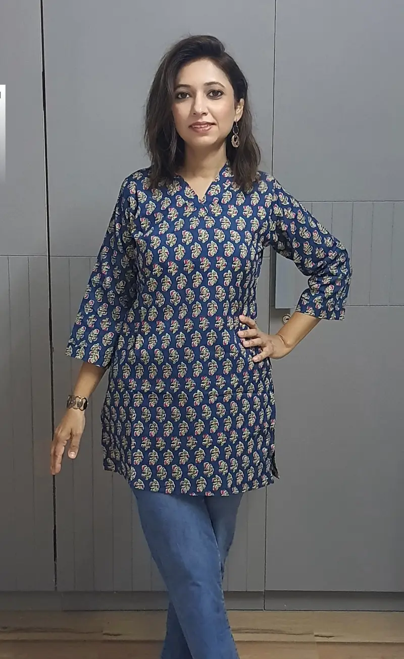 Cotton Cambric Tunics for Women – Summer Collection - Image 4 in Surat